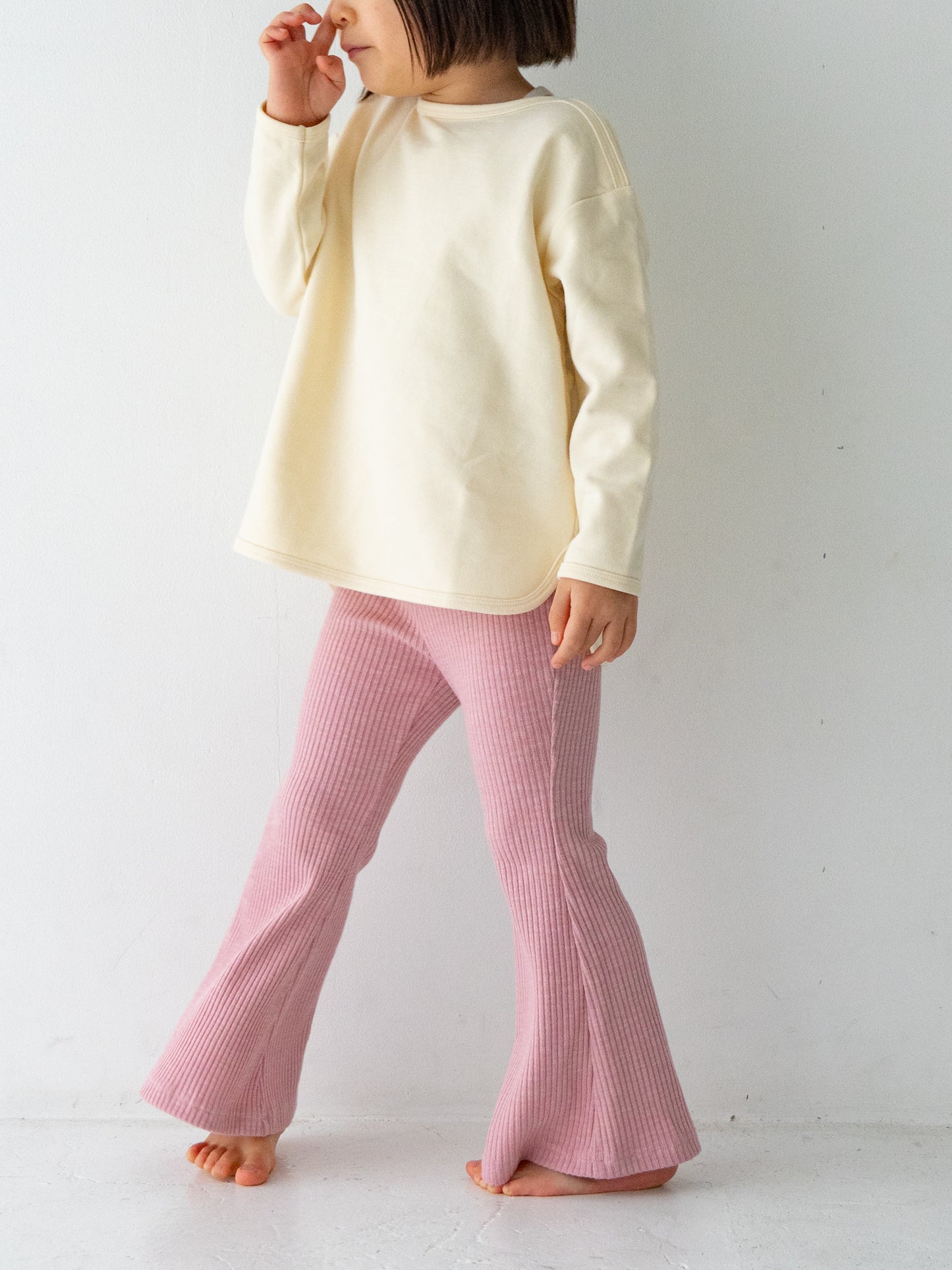Ribbed flare pants (RRP: 185 RMB)