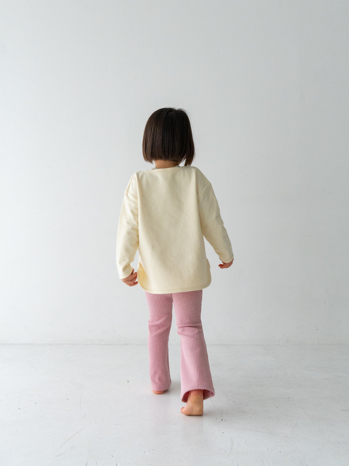 Ribbed flare pants (RRP: 185 RMB)