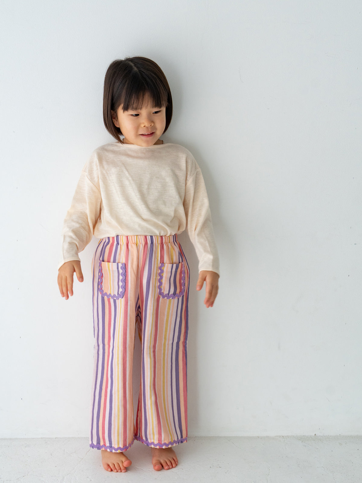 Stripe pocket pants (RRP: 208 RMB)