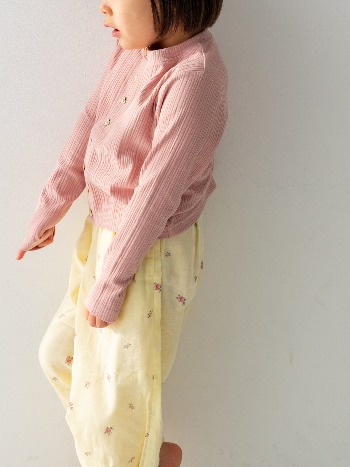 Ribbed cardigan (RRP: 231 RMB)