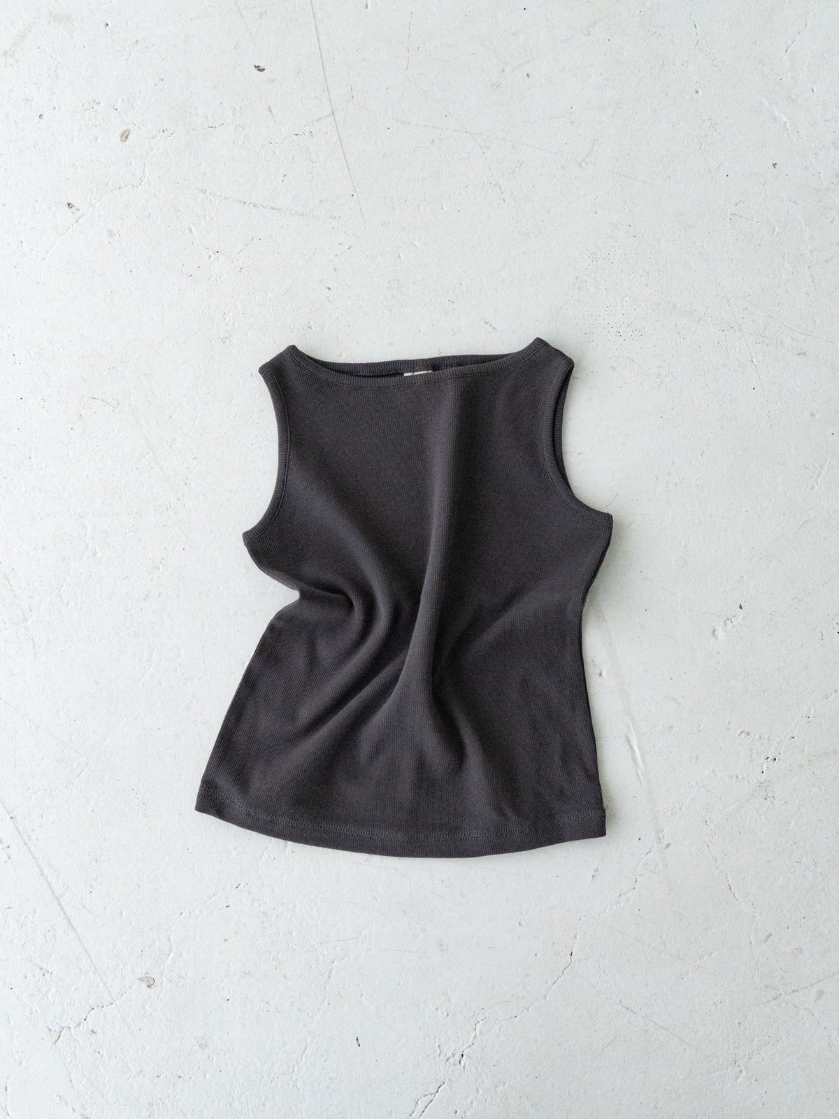 Ribbed sleeveless  (RRP: 169 RMB)