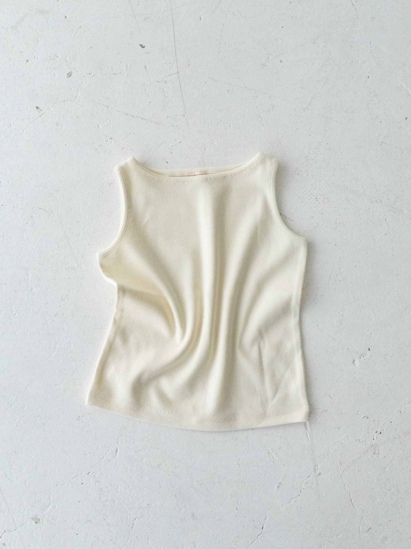Ribbed sleeveless  (RRP: 169 RMB)