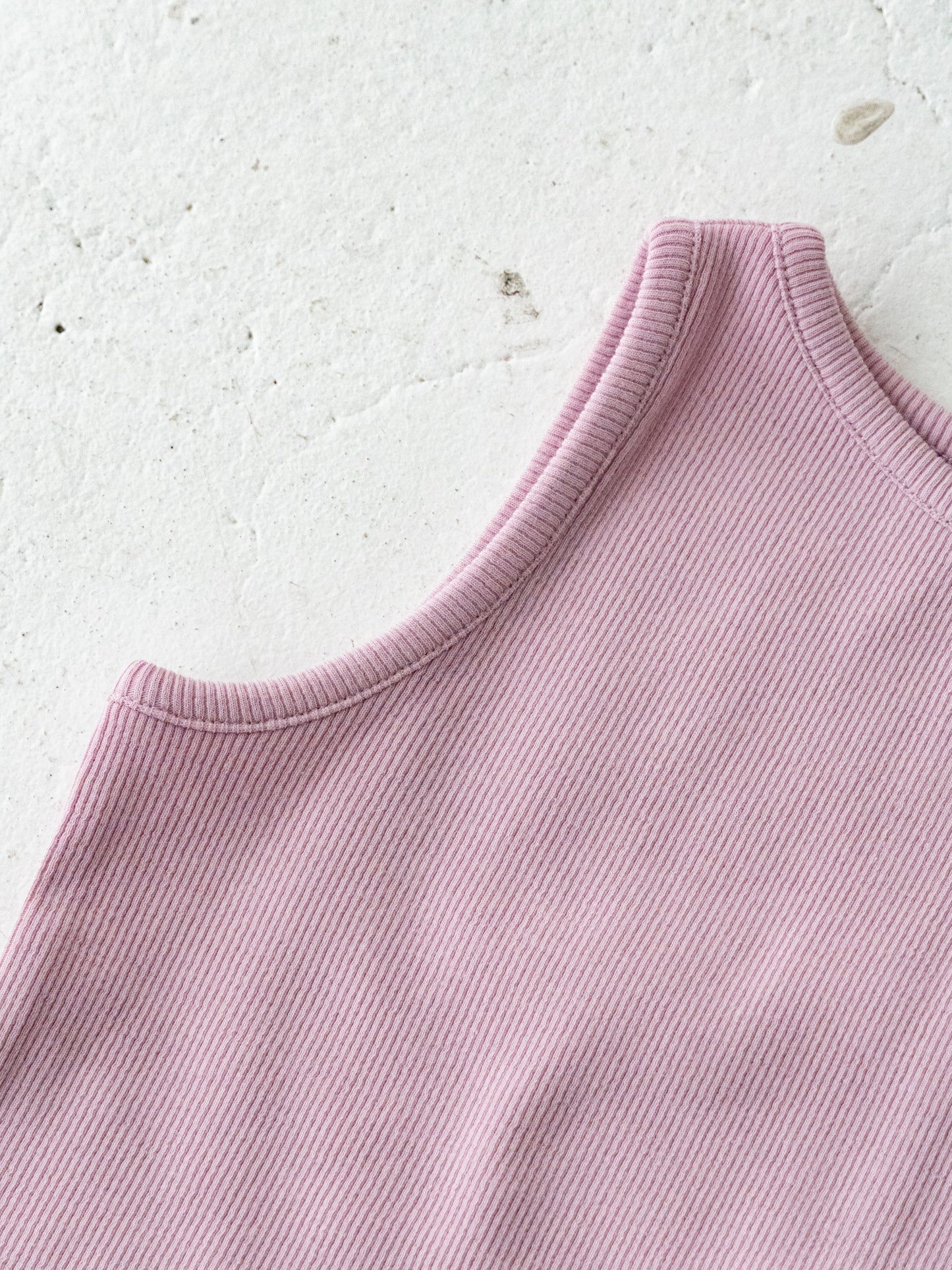 Ribbed sleeveless  (RRP: 169 RMB)