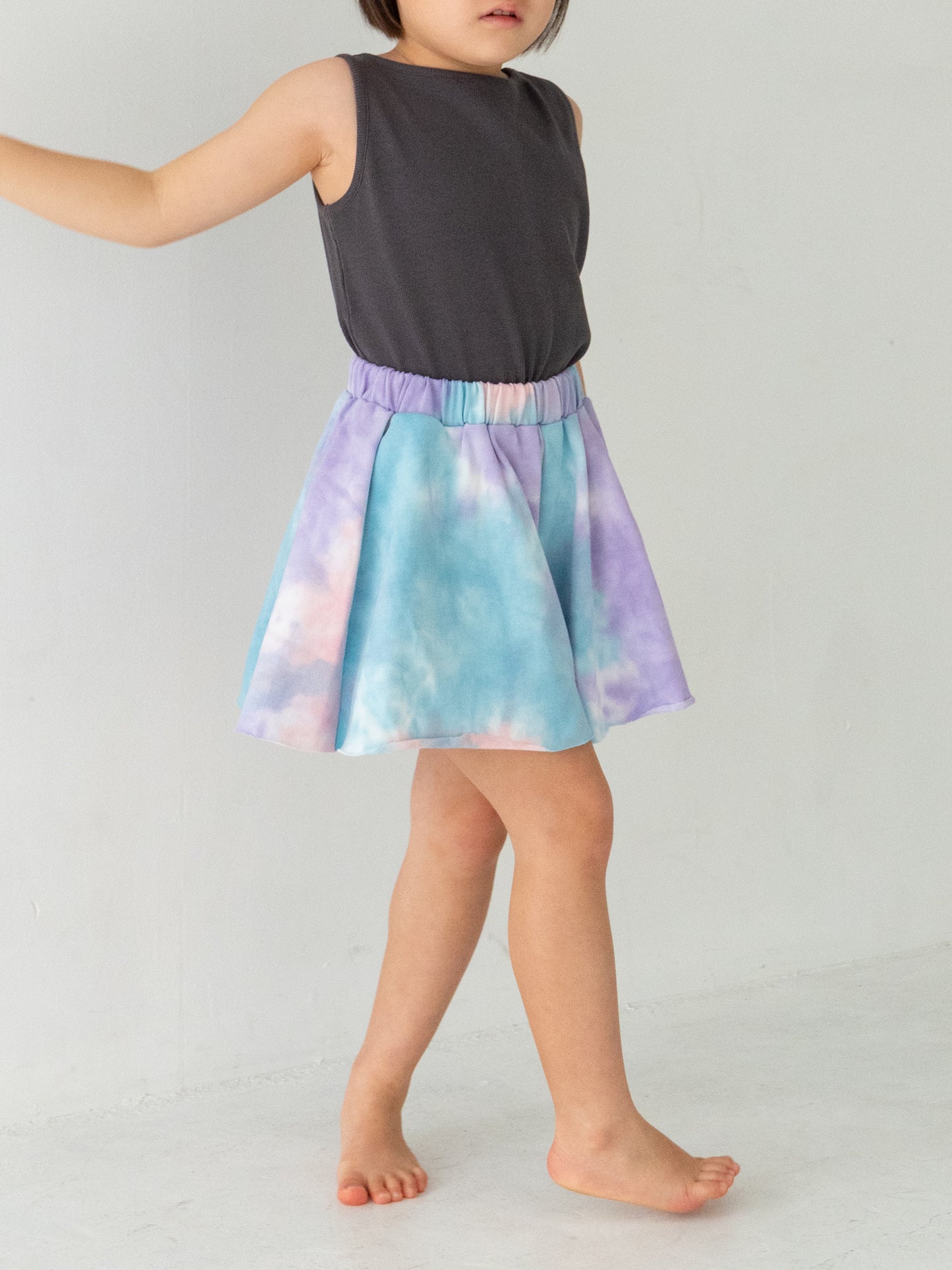 Ribbed sleeveless  (RRP: 169 RMB)