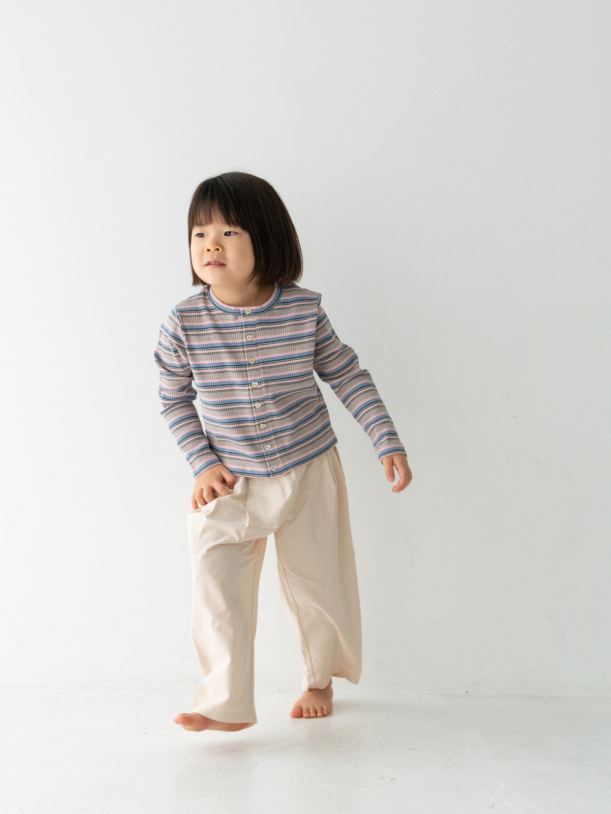 Ribbed cardigan (RRP: 231 RMB)