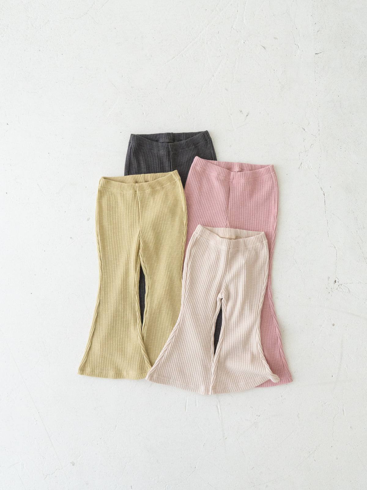 Ribbed flare pants (RRP: 185 RMB)