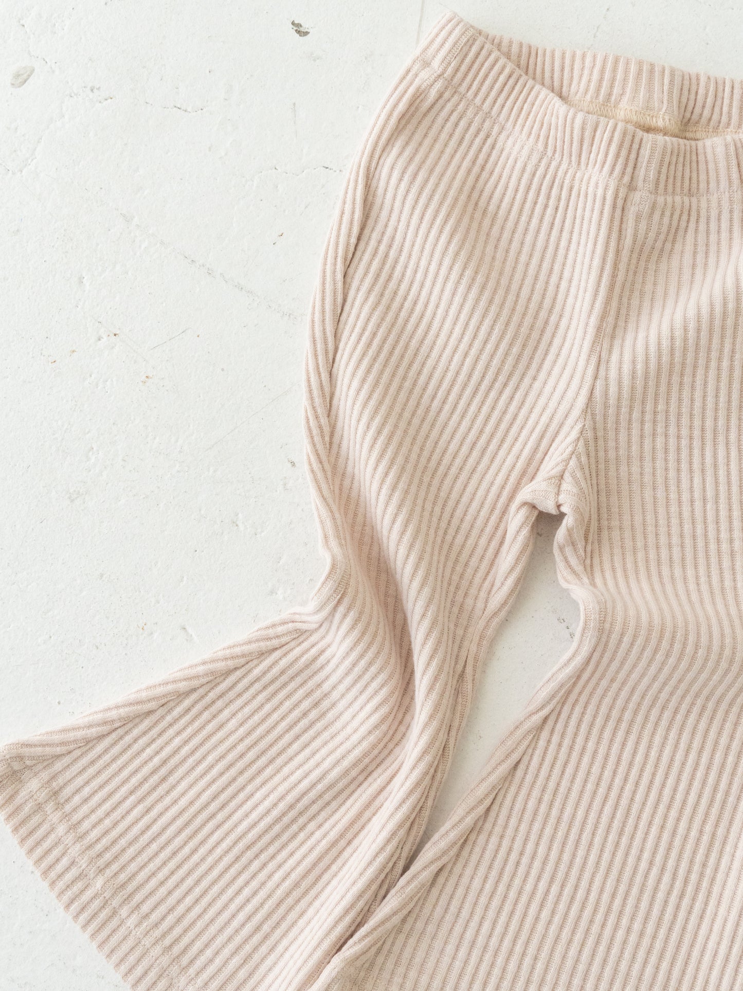 Ribbed flare pants (RRP: 185 RMB)