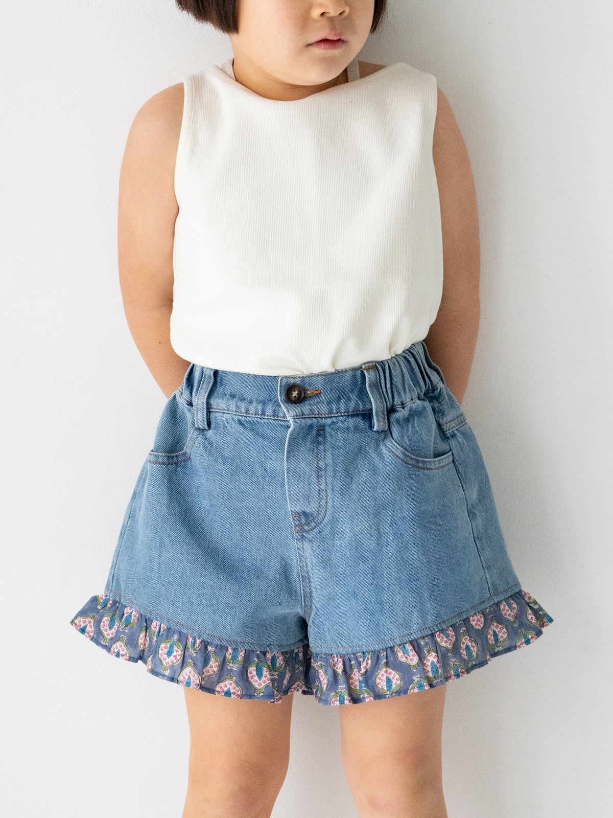 Ribbed sleeveless  (RRP: 169 RMB)