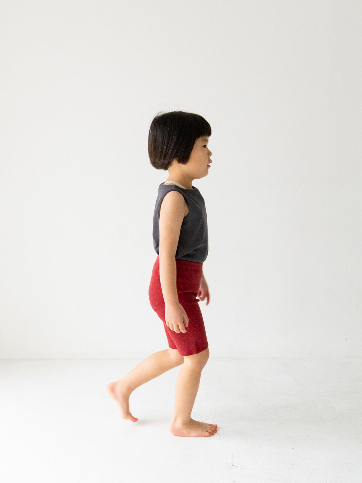 Ribbed sleeveless  (RRP: 169 RMB)